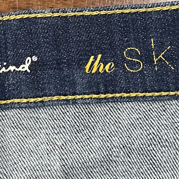 7 For All Mankind The Skinny Jeans Women’s size 32 - Picture 4 of 5